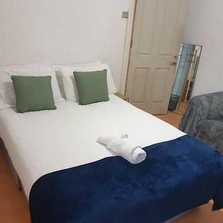 Balham, South London Spacious Guest House F2, 6 Rooms Available 외부 사진