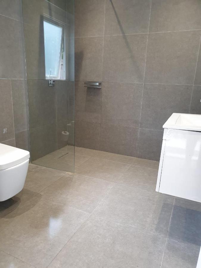 Balham, South London Spacious Guest House F2, 6 Rooms Available 외부 사진
